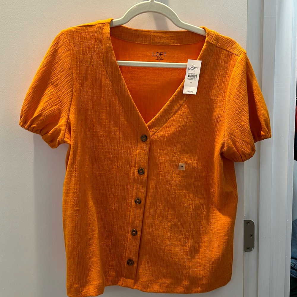 New- Medium, Orange, Short Sleeve, Button Blouse